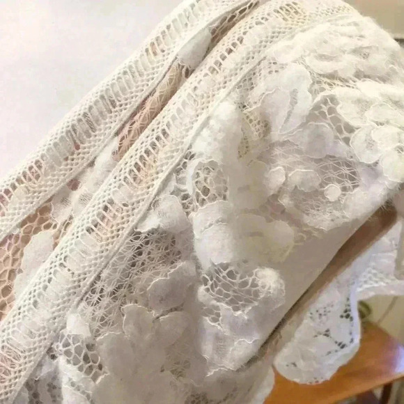 Lulu’s ‘This Moment in Time’ white lace ruffled maxi dress with slit.  Size S. - Picture 6 of 13